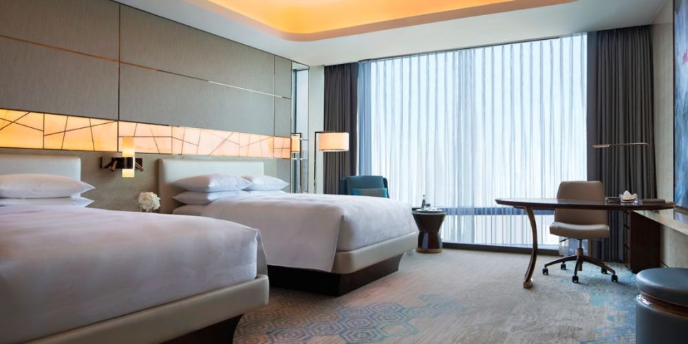 JW Marriott-Double2-guestroom-0040_Classic-Hor