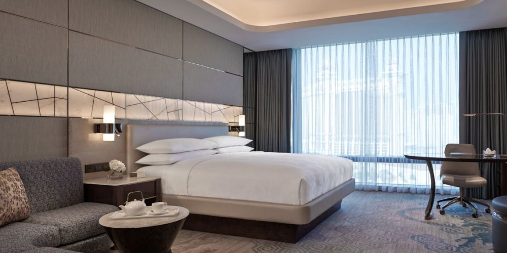 JW Marriott-King-guestroom-0040_Classic-Hor