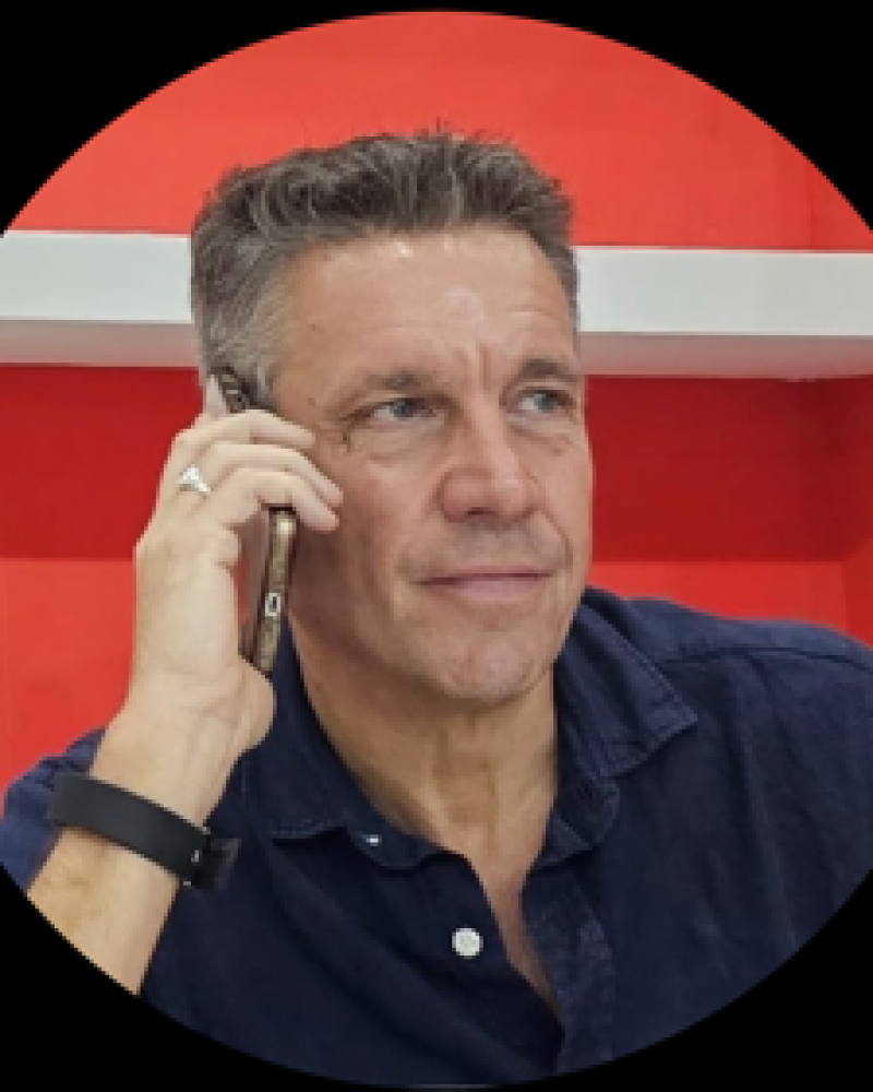 Photo_Michael Barrett