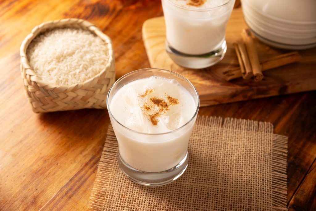 Horchata water. Also known as horchata de arroz, it is one of the traditional fresh waters of Mexico, it is made with rice and cinnamon. Traditionally prepared in a container called Vitrolero.